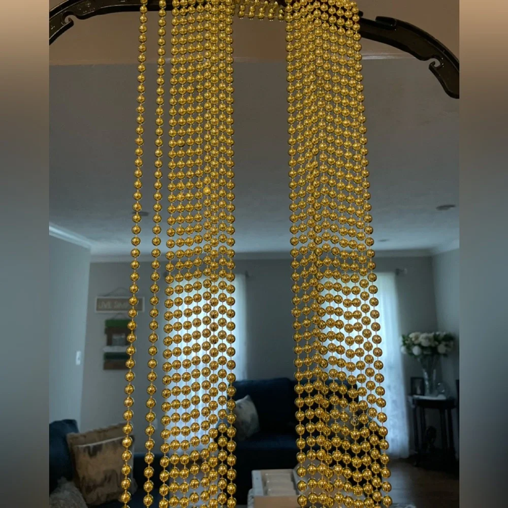 Santa's Best Christmas Gold Beaded Garland (Set of 10)